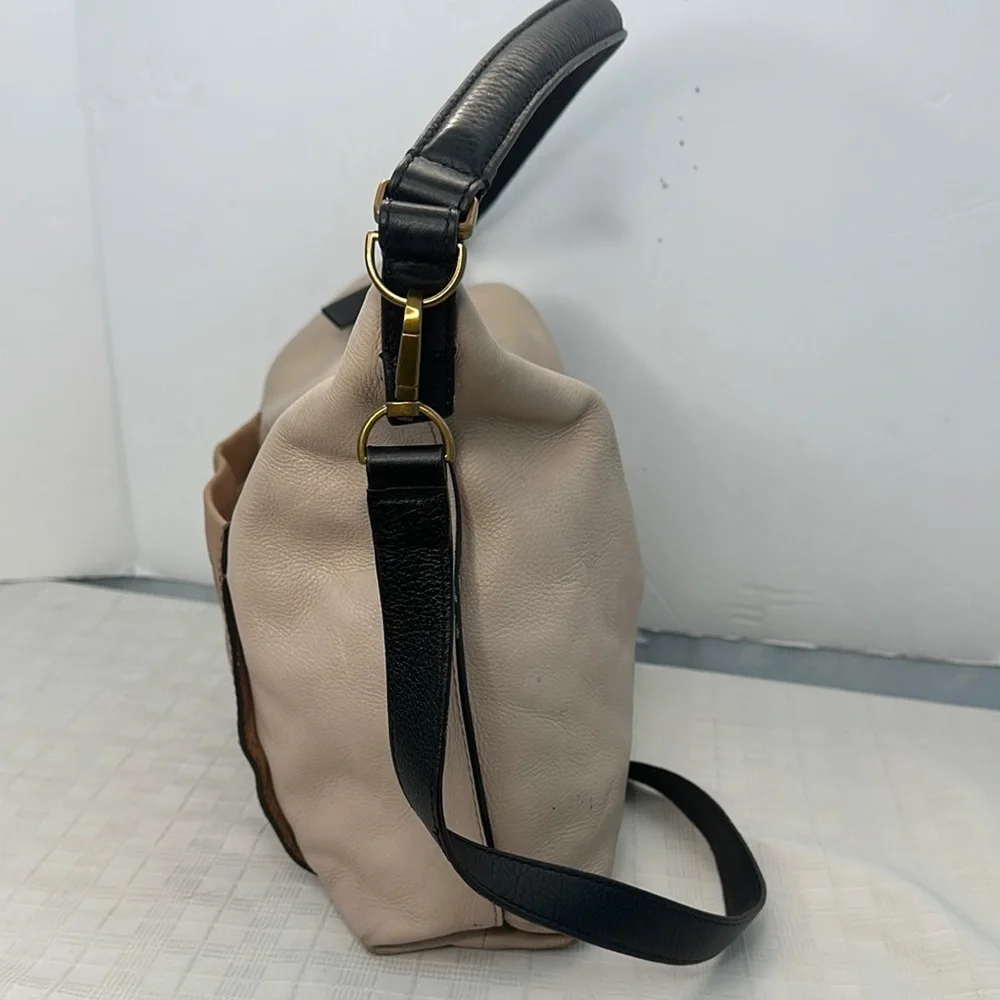 Fossil Vickery Beige and Tan Leather Crossbody Bag